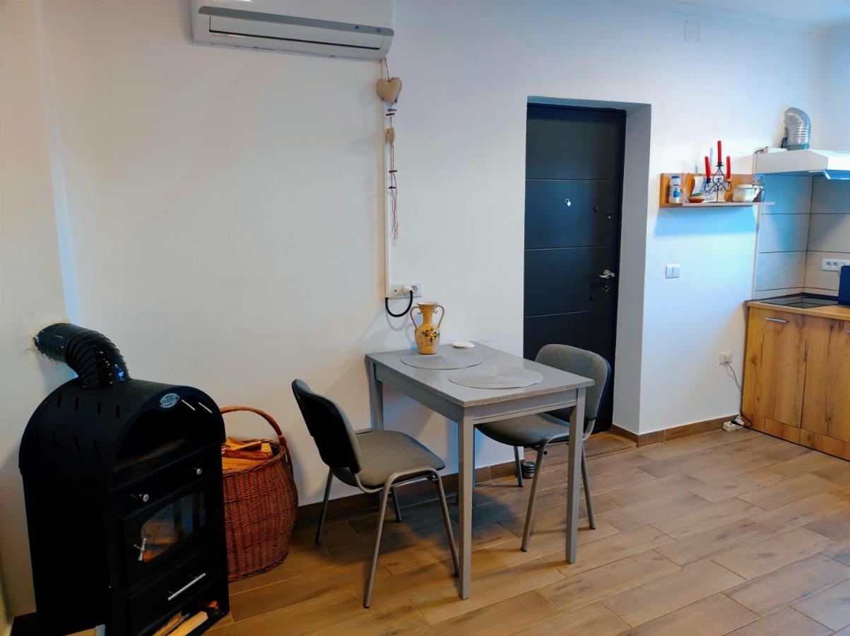 Apartament Casa Anna&Criss Orszowa Zewnętrze zdjęcie