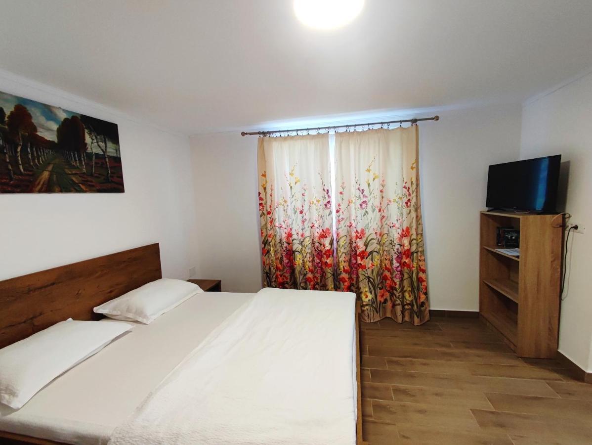 Apartament Casa Anna&Criss Orszowa Zewnętrze zdjęcie